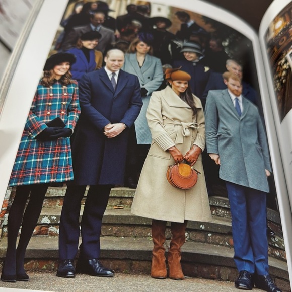 Harry & Meghan Royal Wedding Book with many great photos - Picture 12 of 16